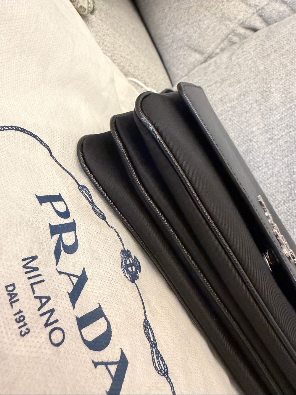 Prada crossbody / shoulder bag - Picture 11 of 12